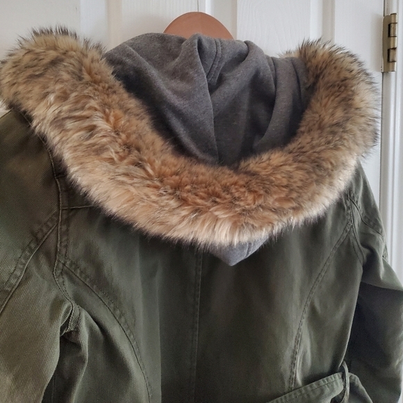 Buffalo Outerwear by David Bitton Green Faux Fur coat XS - Picture 6 of 10